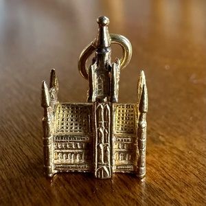 Brussels Town Hall Gold Charm